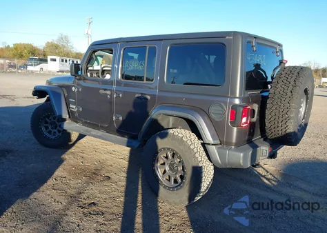 2018 Jeep Wrangler Unlimited Sahara 4X4 из США, поврежденный, VIN 1C4HJXEG2JW247016